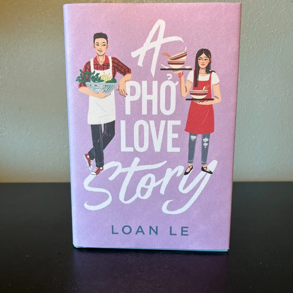 A Pho Love Story Loan Le YA Romantic Comedy Fiction Book Simon and Schuster NWT